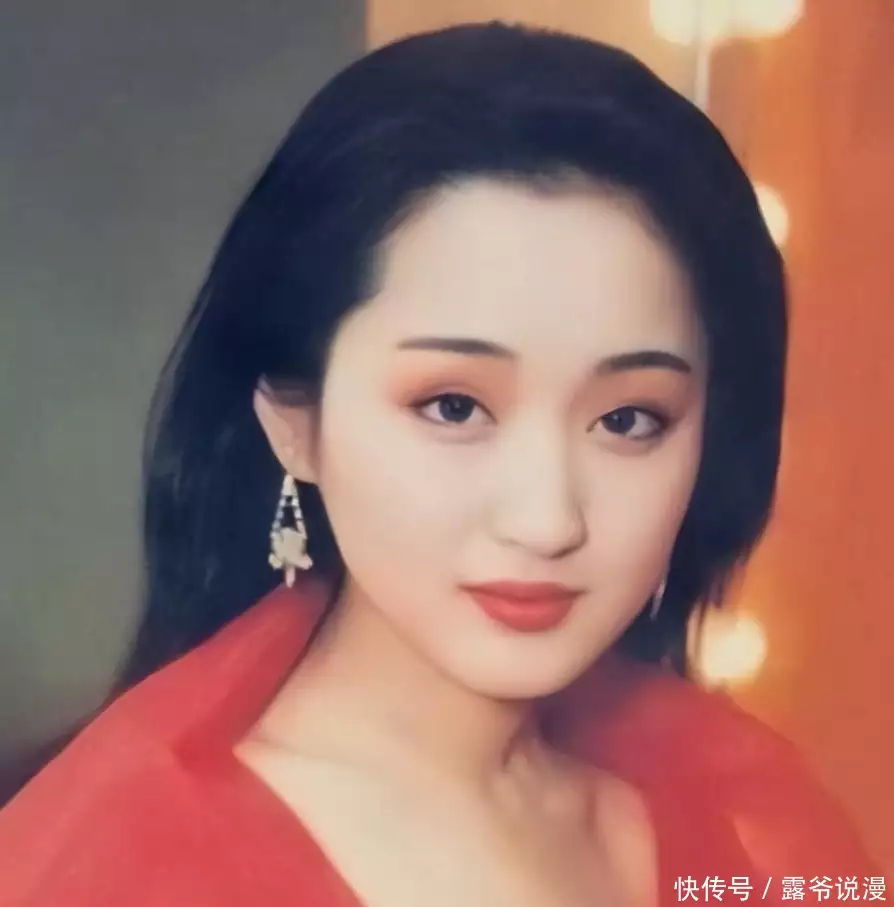 谢广坤回到自己的家乡,占用农民的土地,建造豪宅