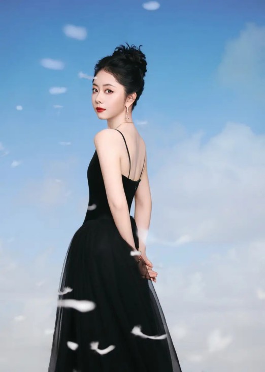 首日票房破 3 亿!首批看完《731》的观众这样评价:8.8 分低了,这才是该被铭记的史诗