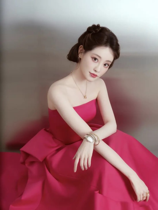 14天5万块钱：海外研学只是换个地方打游戏？